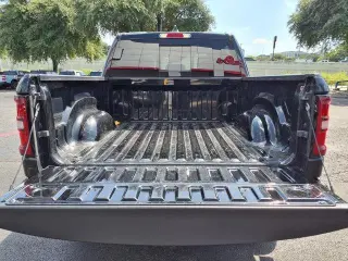 Ram 1500 2025 4x4 Lone Star 4dr Crew Cab 5.6 ft. SB Pickup