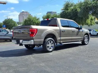 Ford F-150 2022 4x2 XL 4dr SuperCrew 5.5 ft. SB