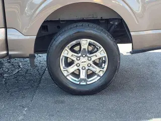 Ford F-150 2022 4x2 XL 4dr SuperCrew 5.5 ft. SB