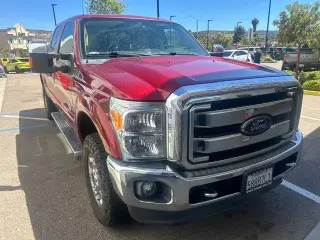 Ford F-250 Super Duty 2016 4x4 King Ranch 4dr Crew Cab 6.8 ft. SB Pickup