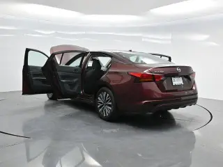 Nissan Altima 2024 2.5 SV 4dr Sedan