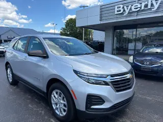 Chevrolet Equinox 2022 4x4 LS 4dr SUV w/1FL