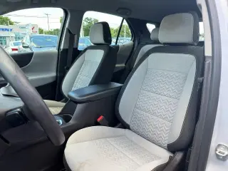 Chevrolet Equinox 2022 4x4 LS 4dr SUV w/1FL