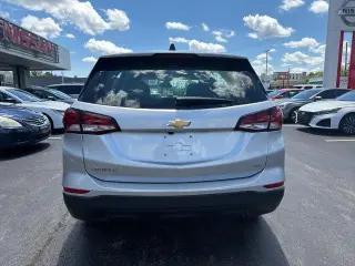 Chevrolet Equinox 2022 4x4 LS 4dr SUV w/1FL
