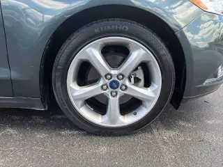 Ford Fusion 2016 S 4dr Sedan