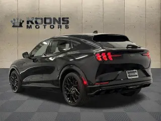 Ford Mustang Mach-E 2023 AWD GT 4dr SUV