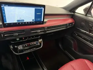 Lincoln Corsair 2023 AWD Reserve 4dr SUV