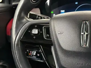 Lincoln Corsair 2023 AWD Reserve 4dr SUV