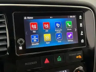 Mitsubishi Outlander 2017 AWD SE 4dr SUV