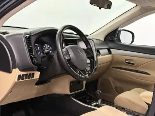 Mitsubishi Outlander 2017 AWD SE 4dr SUV