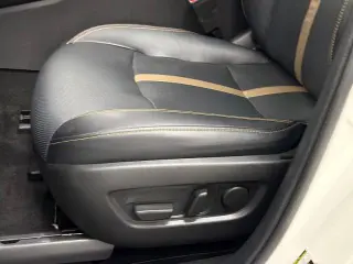 Mazda CX-70 Plug-in Hybrid 2025 AWD Premium Plus 4dr SUV