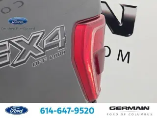 Ford F-150 2022 4x4 XL 4dr SuperCrew 5.5 ft. SB