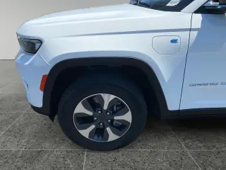 Jeep Grand Cherokee 2023