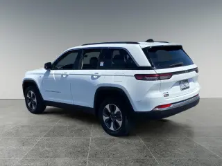 Jeep Grand Cherokee 2023