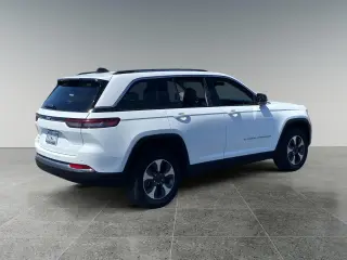 Jeep Grand Cherokee 2023