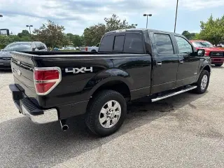 Ford F-150 2011 4x4 XLT 4dr SuperCrew Styleside 5.5 ft. SB