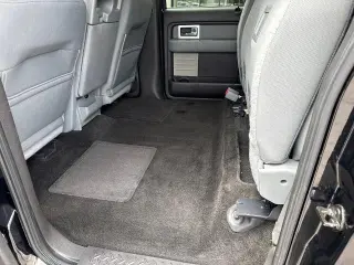 Ford F-150 2011 4x4 XLT 4dr SuperCrew Styleside 5.5 ft. SB