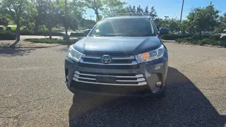 Toyota Highlander 2017 AWD SE 4dr SUV