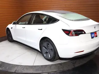 Tesla Model 3 2023 4dr Sedan