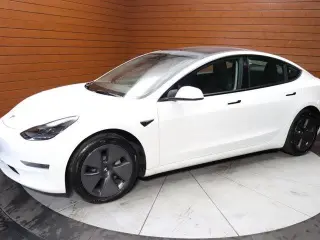 Tesla Model 3 2023 4dr Sedan