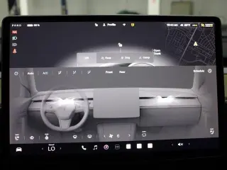 Tesla Model 3 2023 4dr Sedan