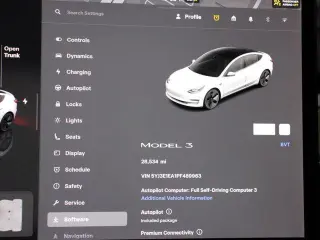 Tesla Model 3 2023 4dr Sedan