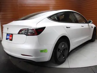 Tesla Model 3 2023 4dr Sedan