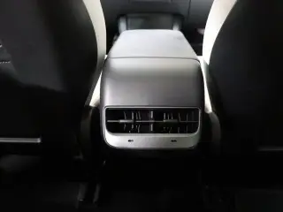 Tesla Model 3 2023 4dr Sedan