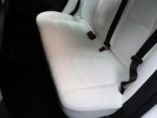 Tesla Model 3 2023 4dr Sedan