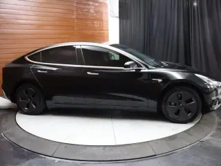 Tesla Model 3 2019 Mid Range 4dr Fastback