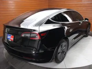 Tesla Model 3 2019 Mid Range 4dr Fastback