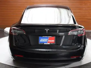 Tesla Model 3 2019 Mid Range 4dr Fastback