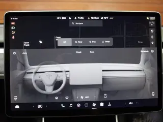 Tesla Model 3 2019 Mid Range 4dr Fastback