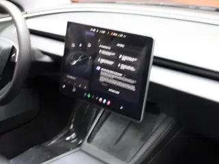 Tesla Model 3 2024 Long Range 4dr Sedan