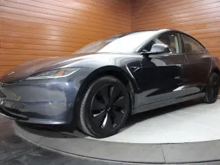 Tesla Model 3 2024 Long Range 4dr Sedan