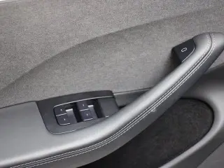 Tesla Model 3 2024 Long Range 4dr Sedan