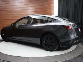Tesla Model 3 2024 Long Range 4dr Sedan