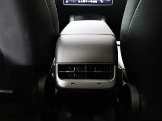 Tesla Model 3 2023 4dr Sedan