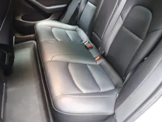 Tesla Model 3 2023 4dr Sedan