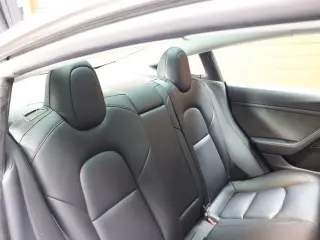 Tesla Model 3 2023 4dr Sedan