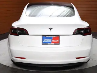Tesla Model 3 2023 4dr Sedan