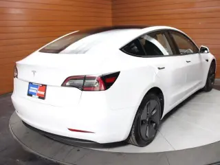 Tesla Model 3 2023 4dr Sedan