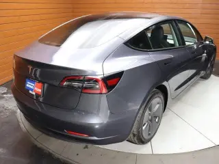 Tesla Model 3 2023 4dr Sedan