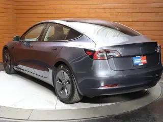 Tesla Model 3 2023 4dr Sedan