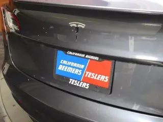 Tesla Model 3 2023 4dr Sedan
