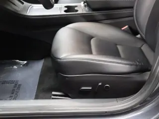 Tesla Model 3 2023 4dr Sedan