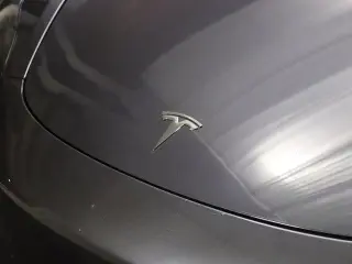Tesla Model 3 2023 4dr Sedan