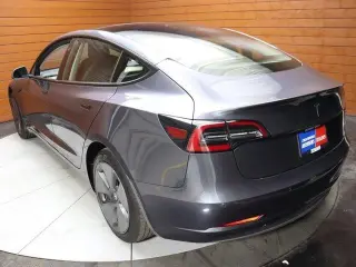 Tesla Model 3 2023 4dr Sedan