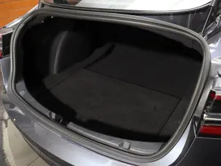 Tesla Model 3 2023 4dr Sedan