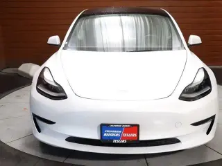 Tesla Model 3 2023 4dr Sedan